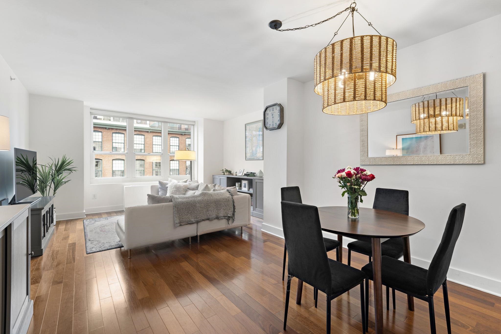 88 MORGAN ST Unit: 404