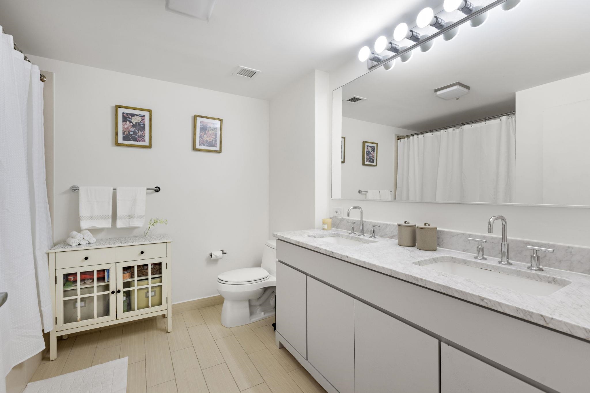 88 MORGAN ST Unit: 404