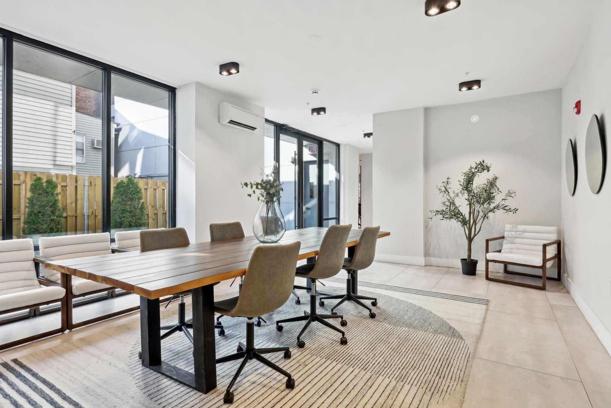 424 ARLINGTON AVE Unit: 401
