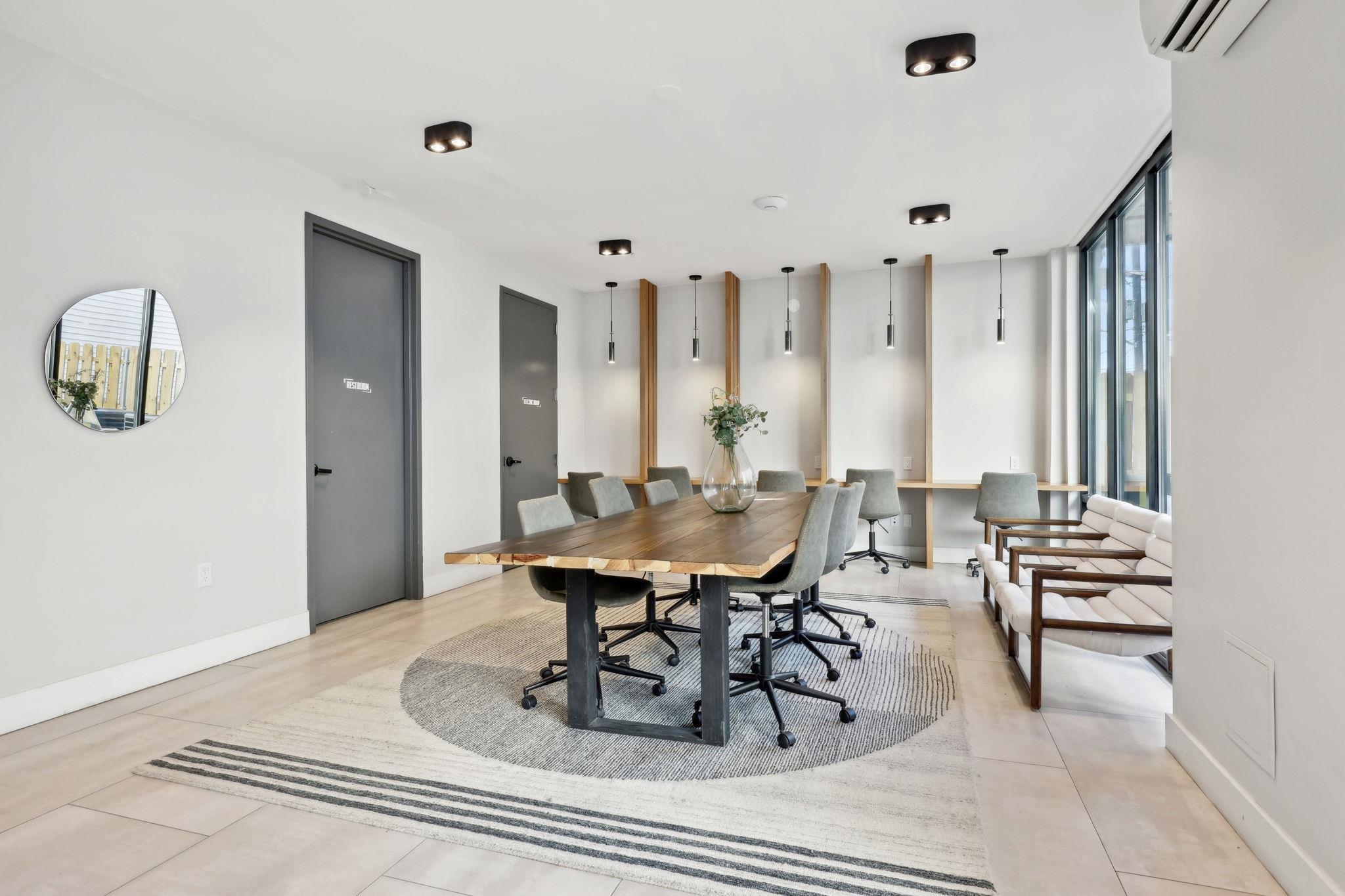 424 ARLINGTON AVE Unit: 401