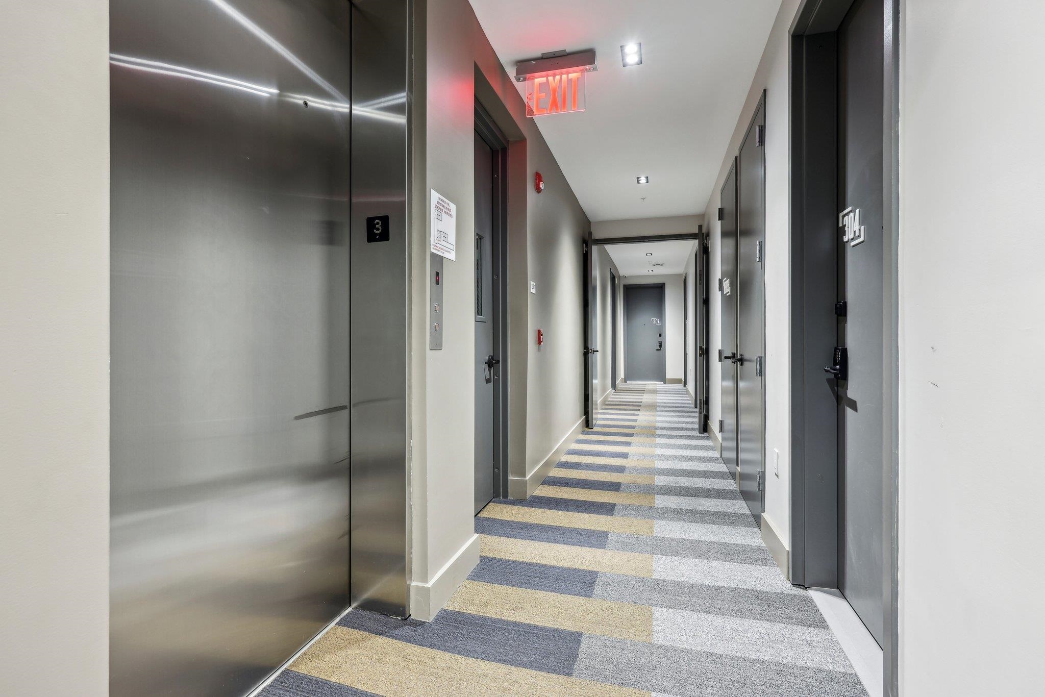 424 ARLINGTON AVE Unit: 401