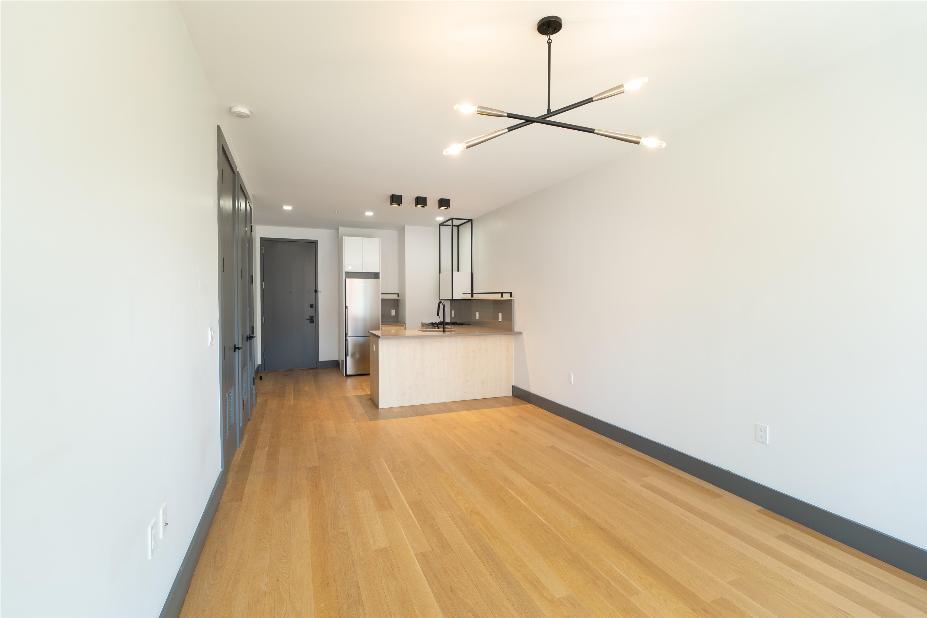 424 ARLINGTON AVE Unit: 401