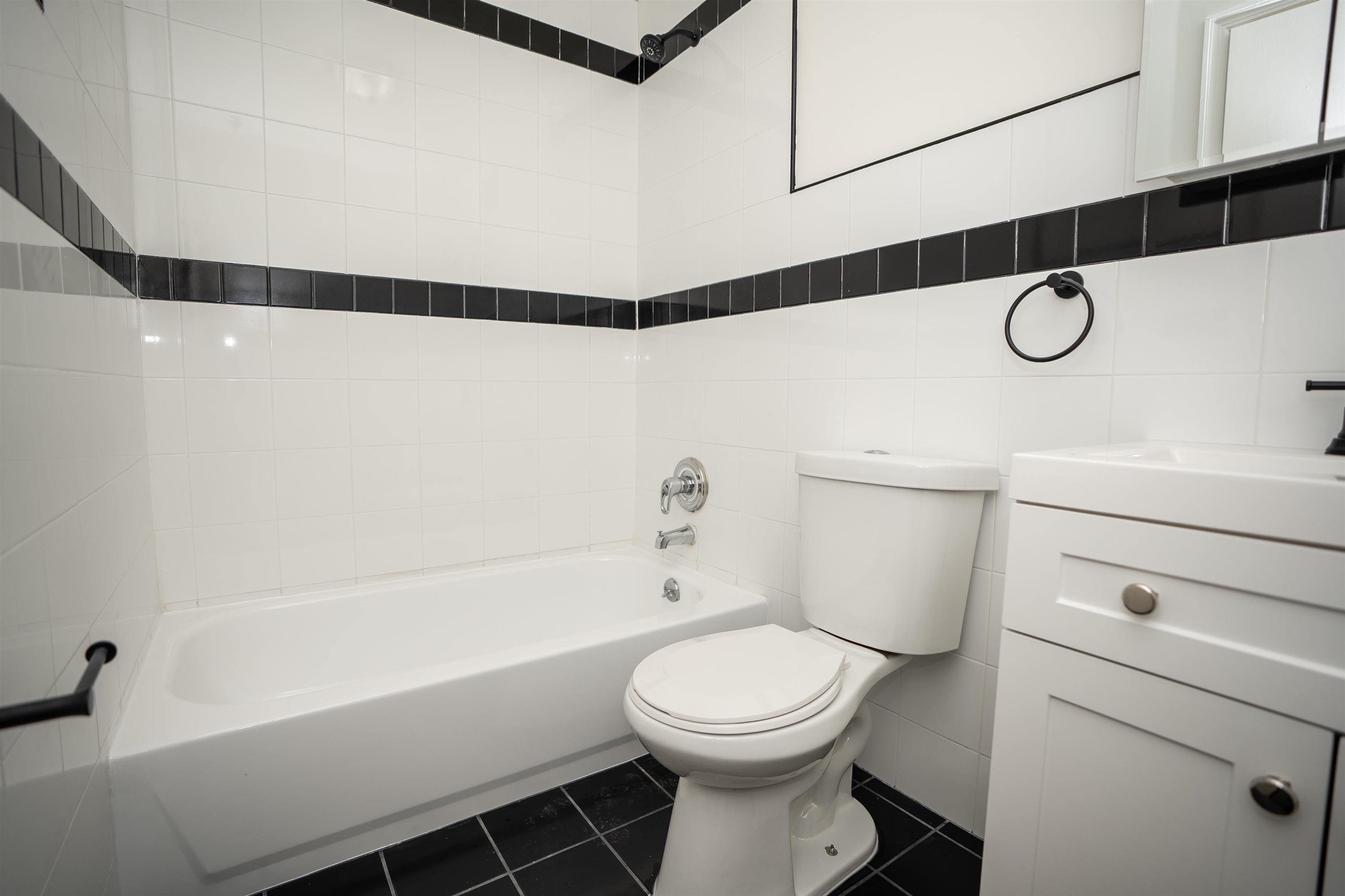 2 UNION ST Unit: 1F
