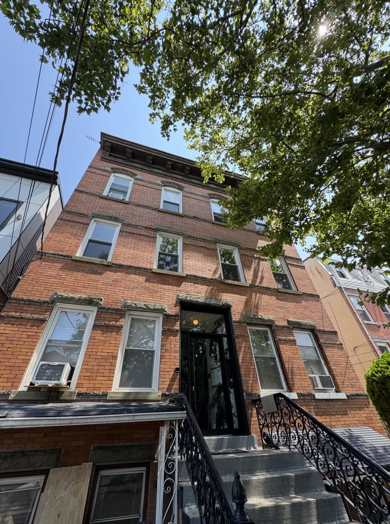 88 IRVING ST Unit: 10