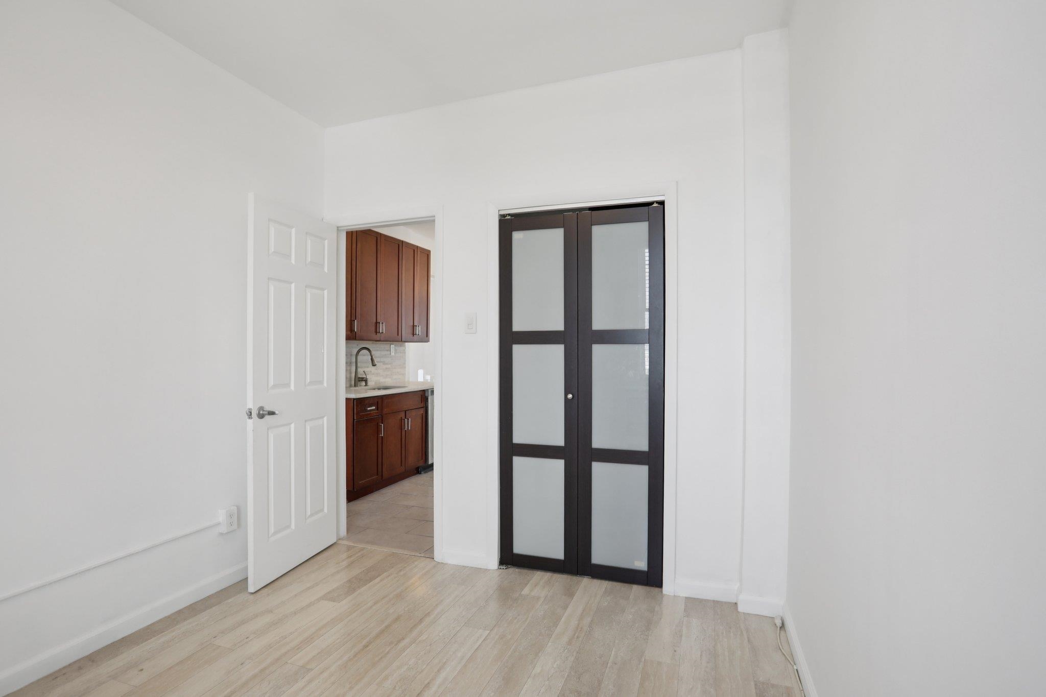 9021 SMITH AVE Unit: 2