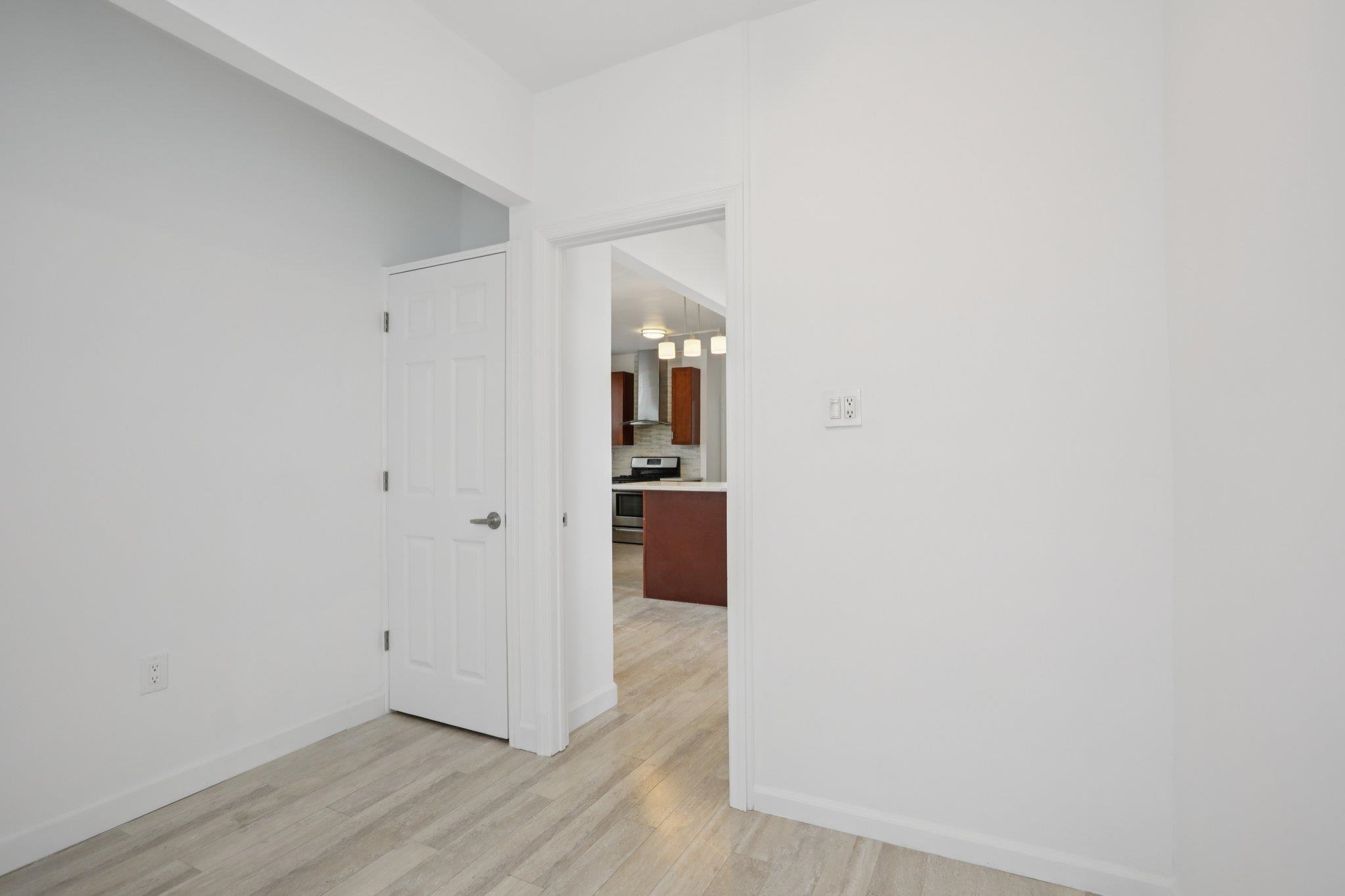9021 SMITH AVE Unit: 2