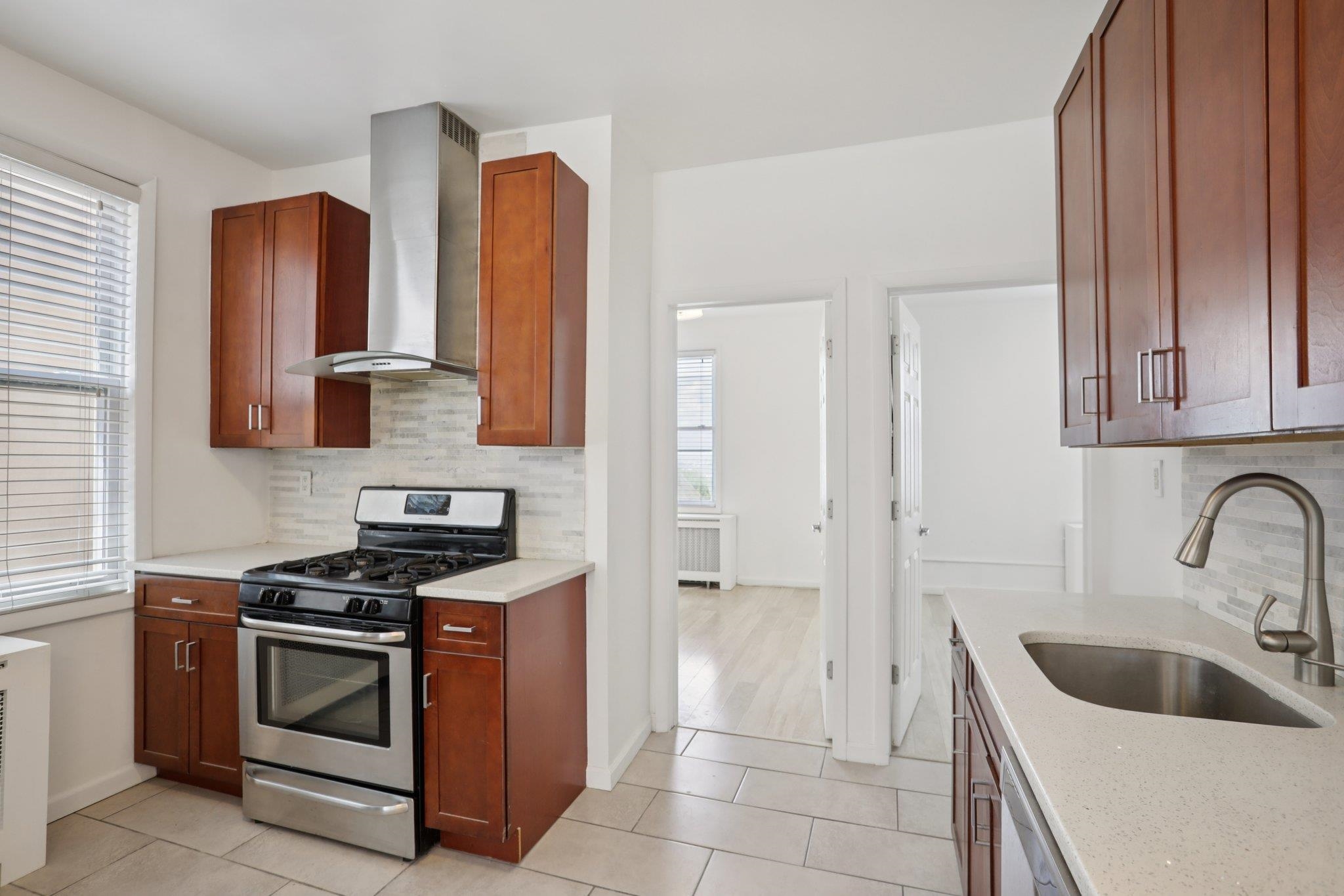9021 SMITH AVE Unit: 2