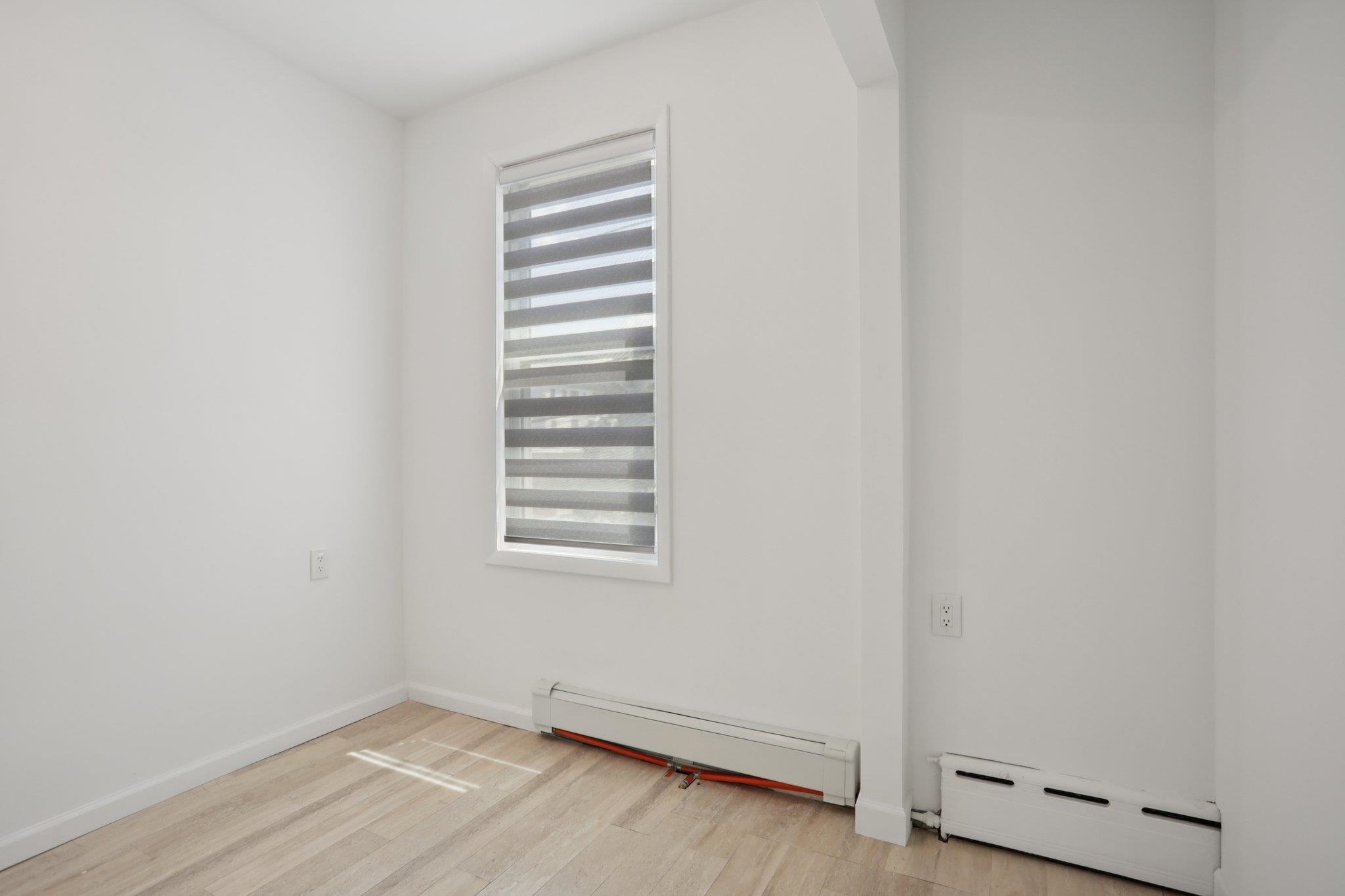 9021 SMITH AVE Unit: 2