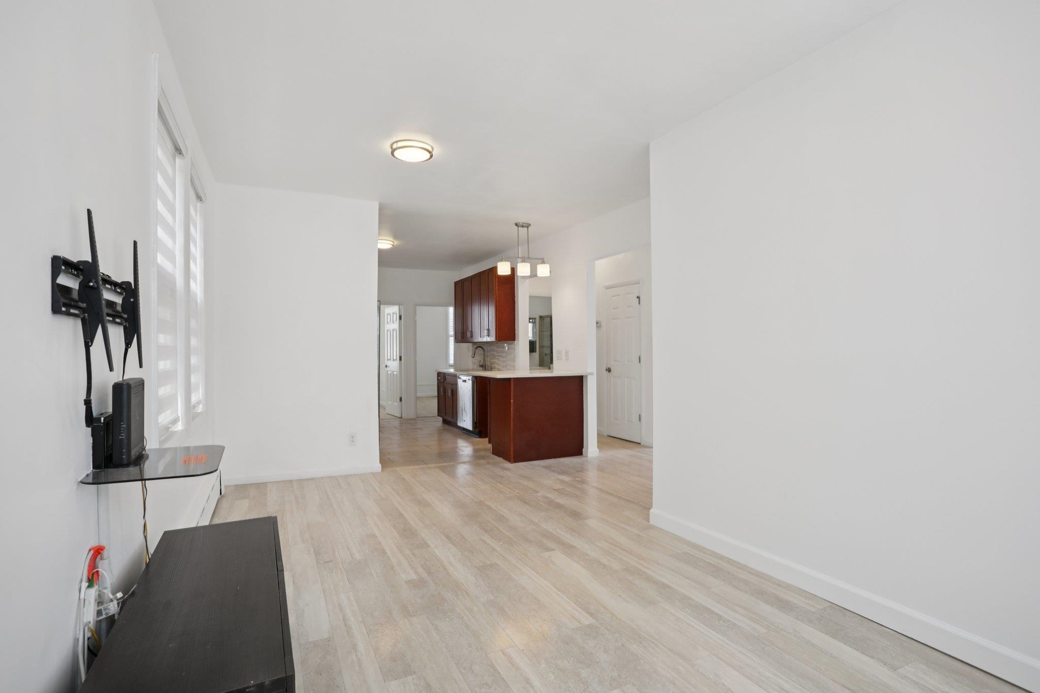 9021 SMITH AVE Unit: 2