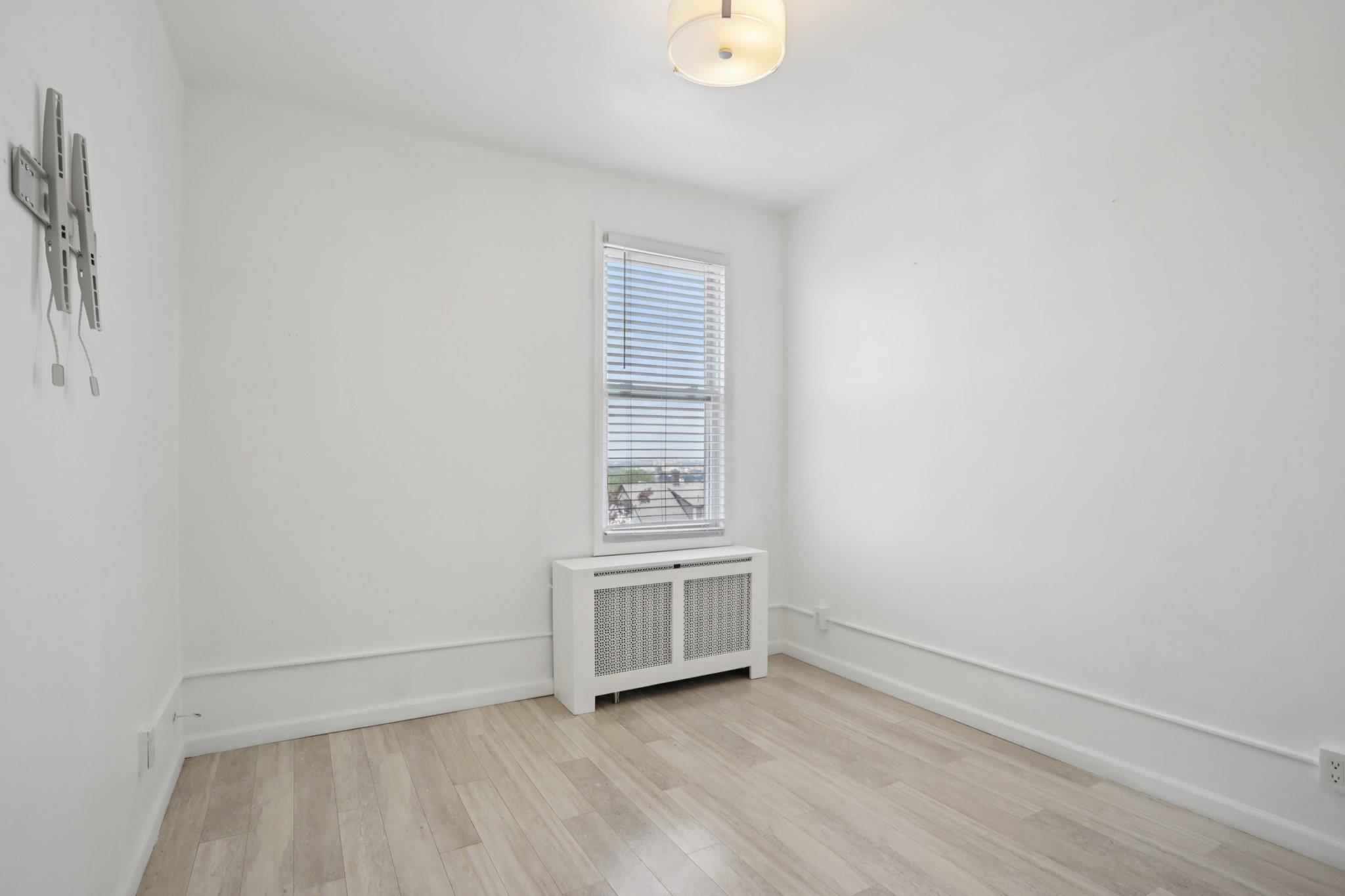 9021 SMITH AVE Unit: 2