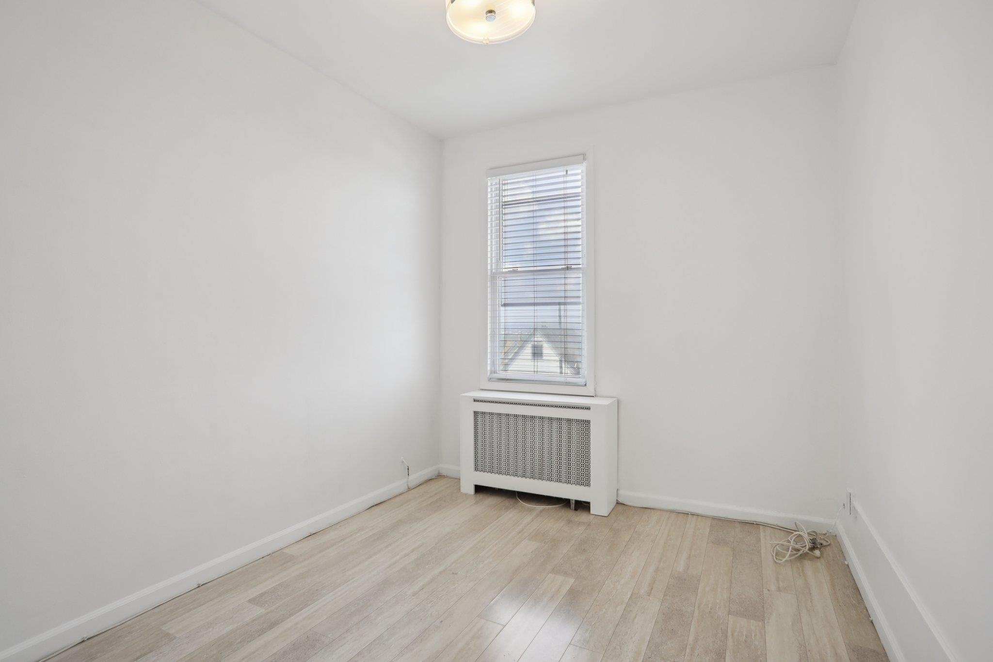 9021 SMITH AVE Unit: 2