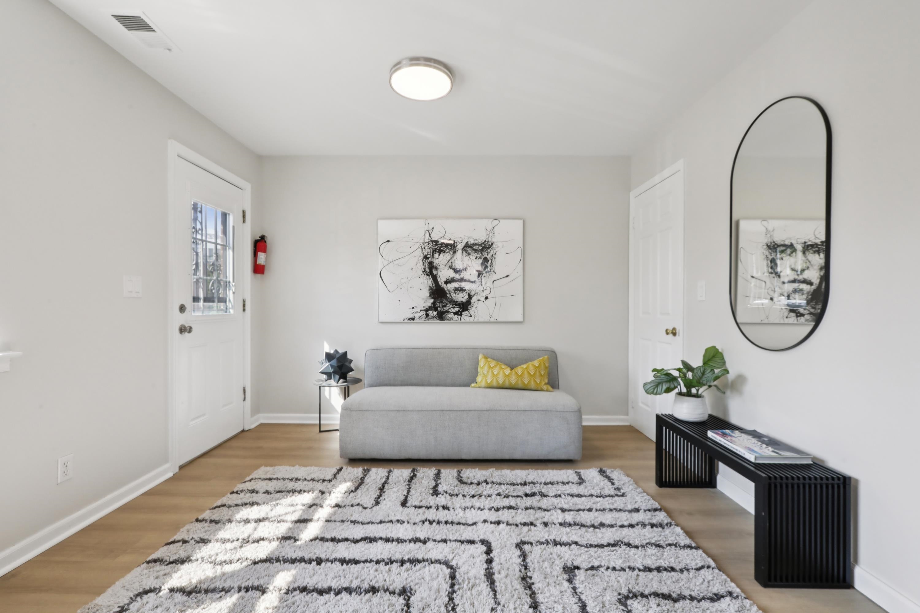 361 MONMOUTH ST