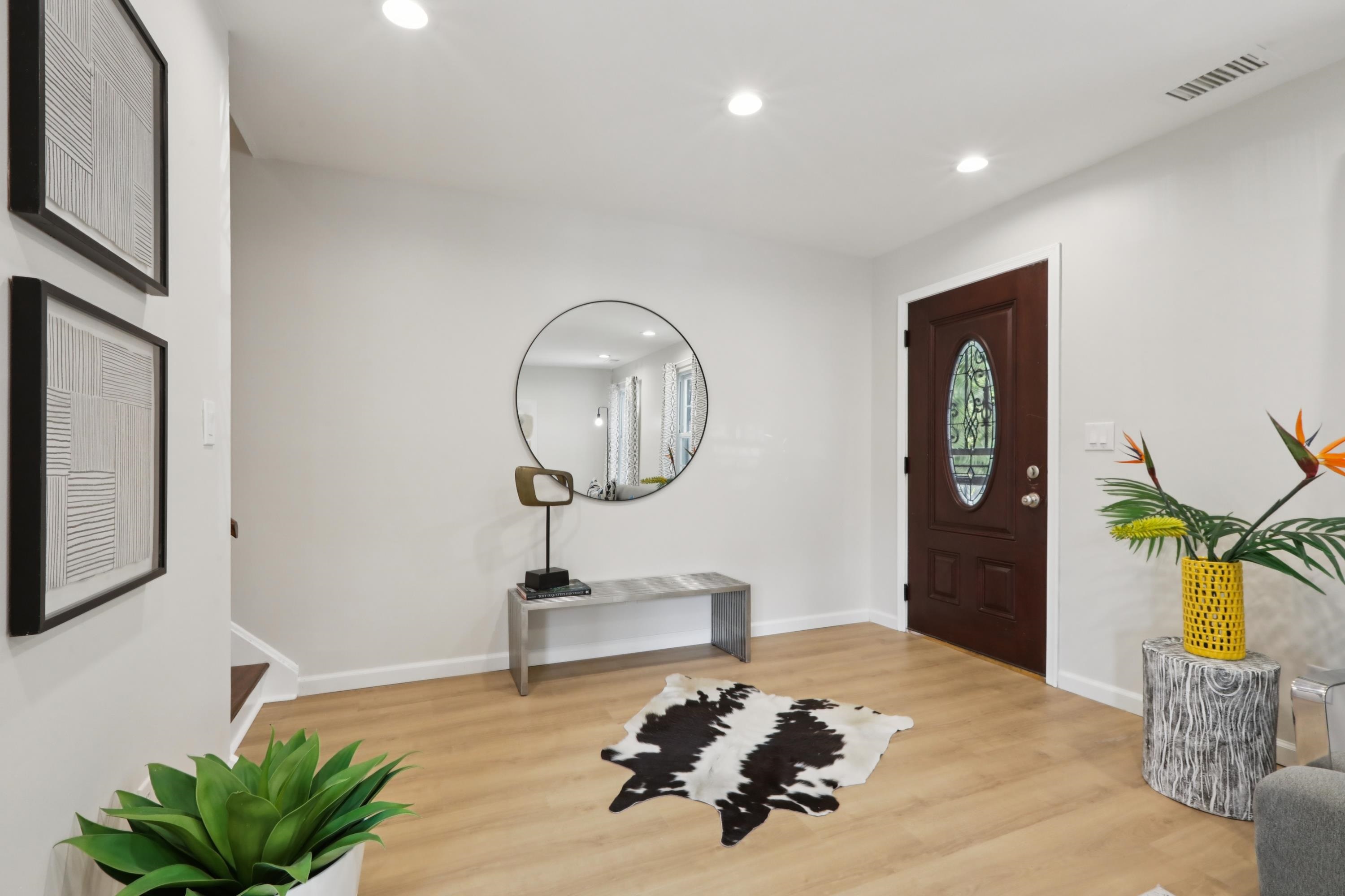 361 MONMOUTH ST