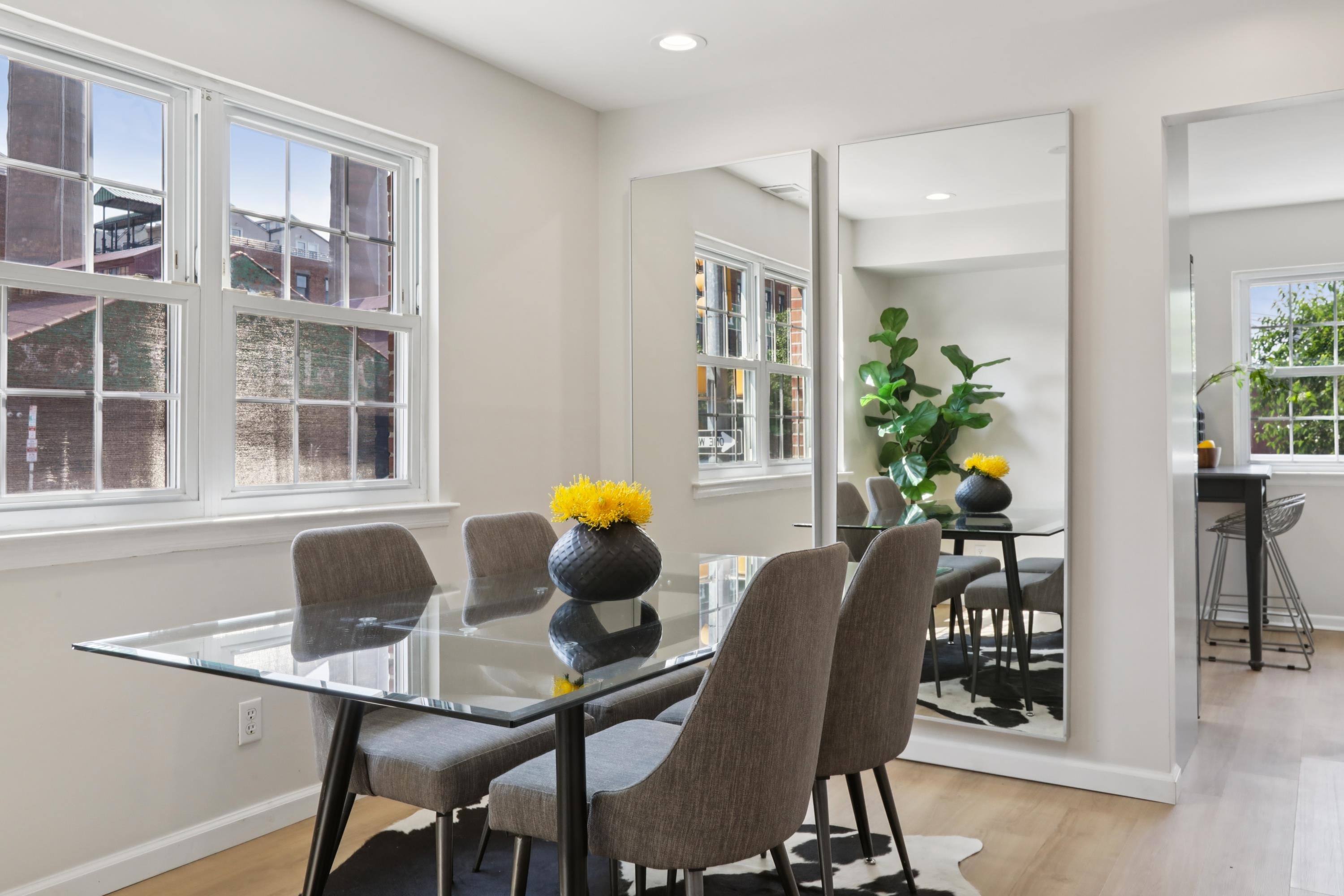 361 MONMOUTH ST