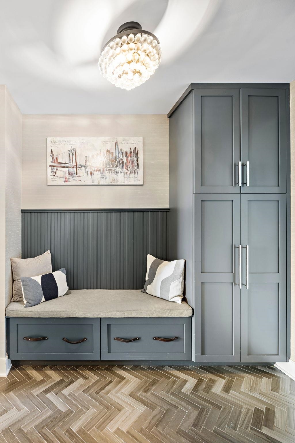 1025 MAXWELL LANE Unit: 906