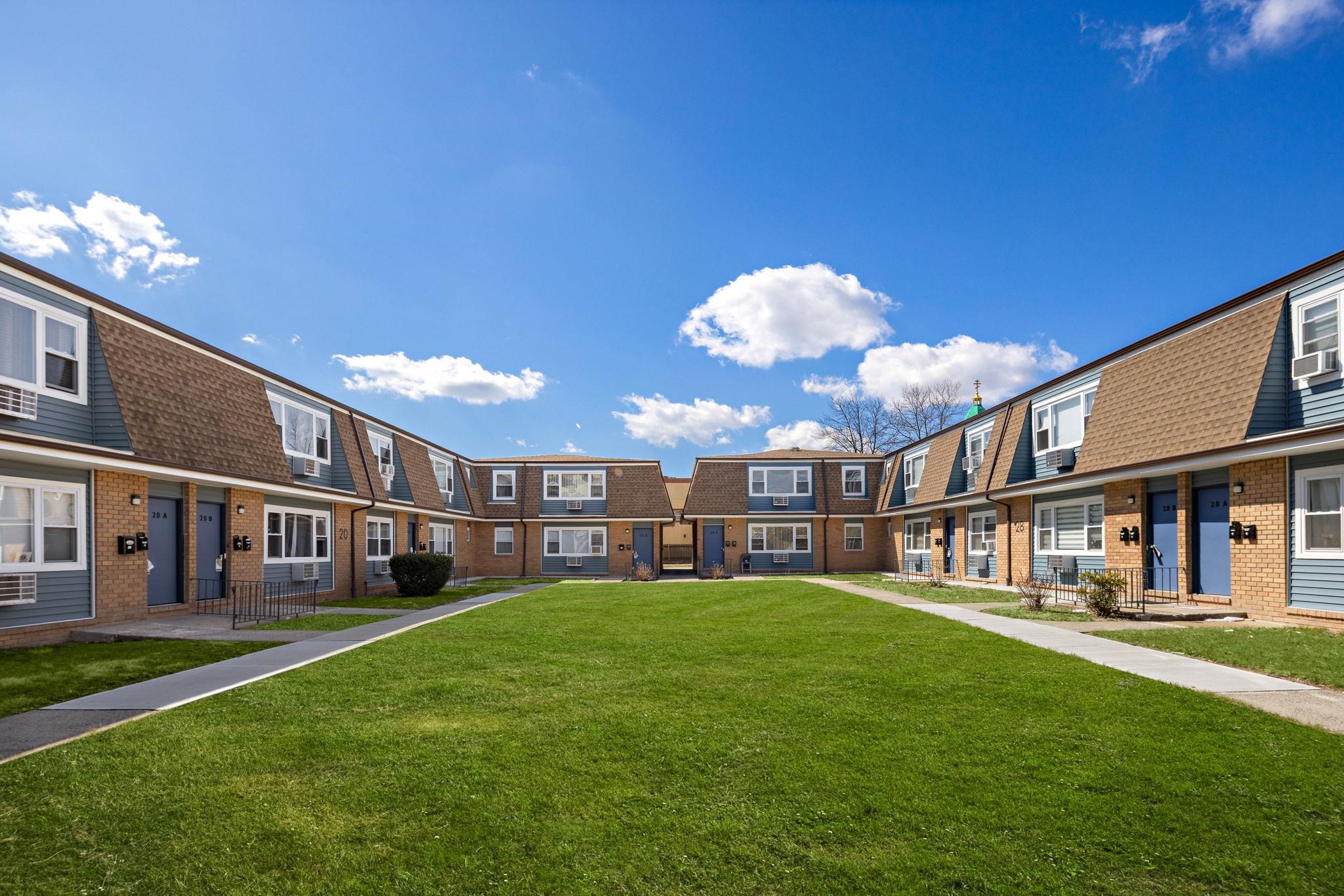 35 W 23RD ST Unit: 72 A2