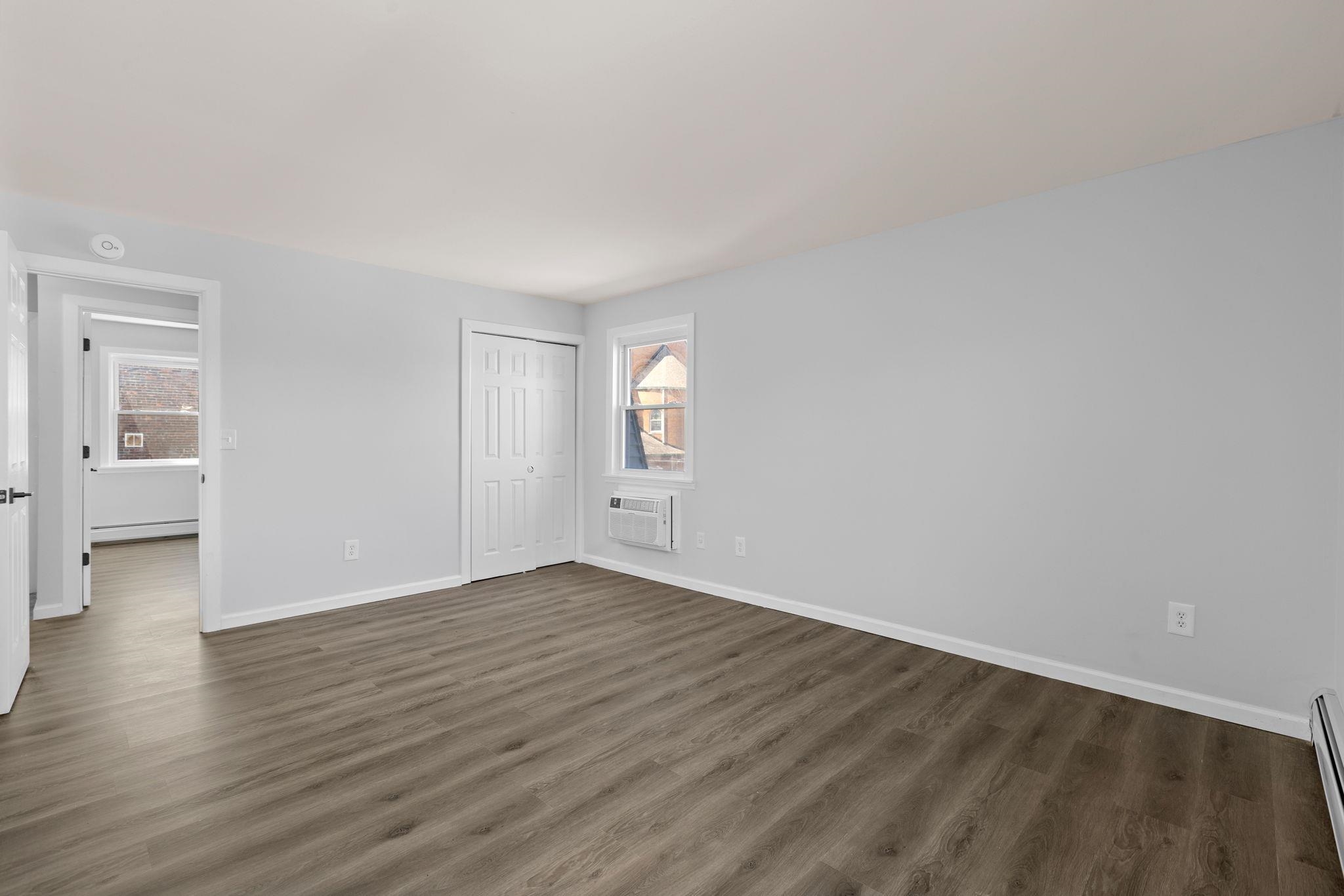 35 W 23RD ST Unit: 72 A2