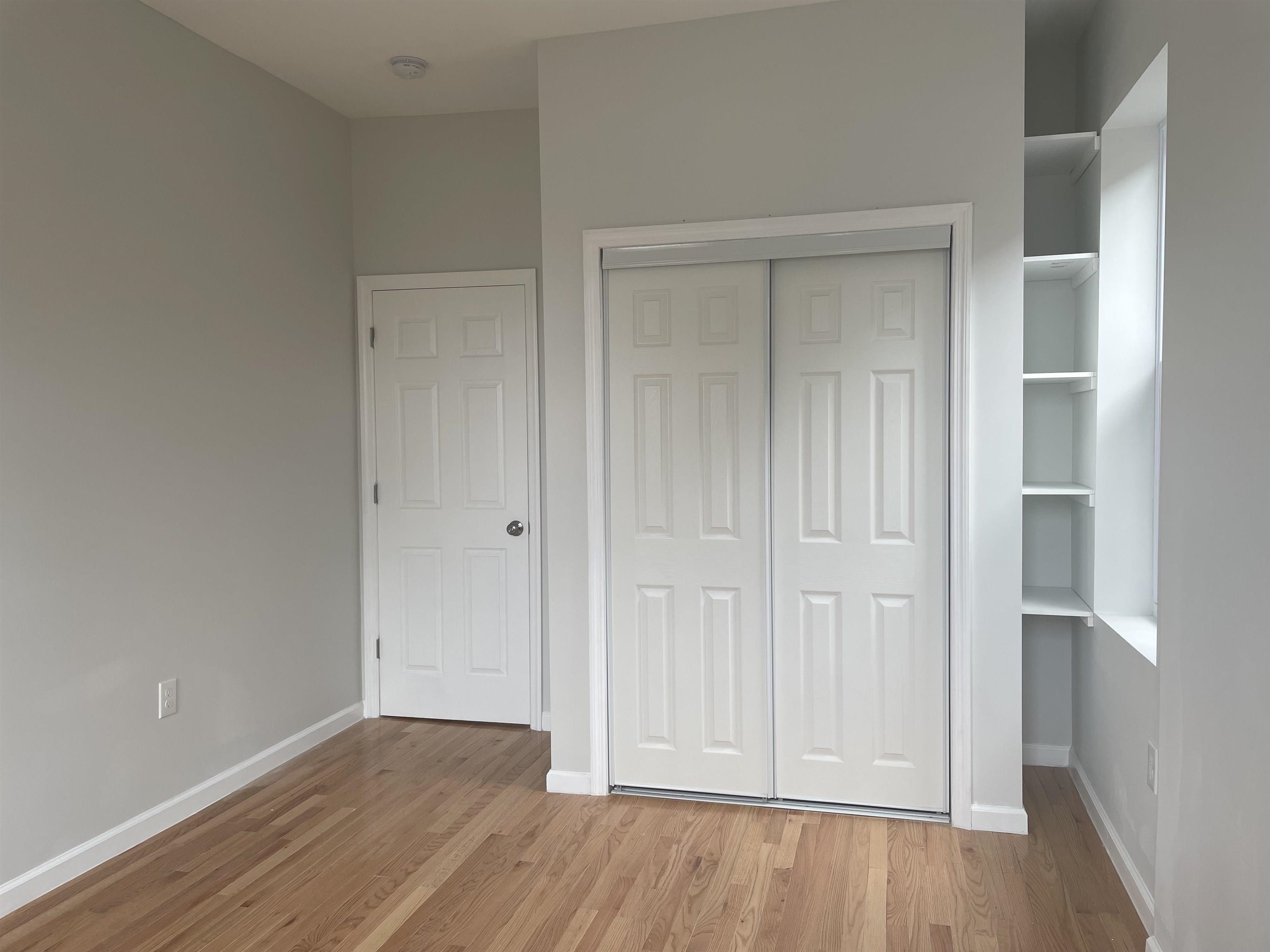 1619 PALISADE AVE Unit: 4L