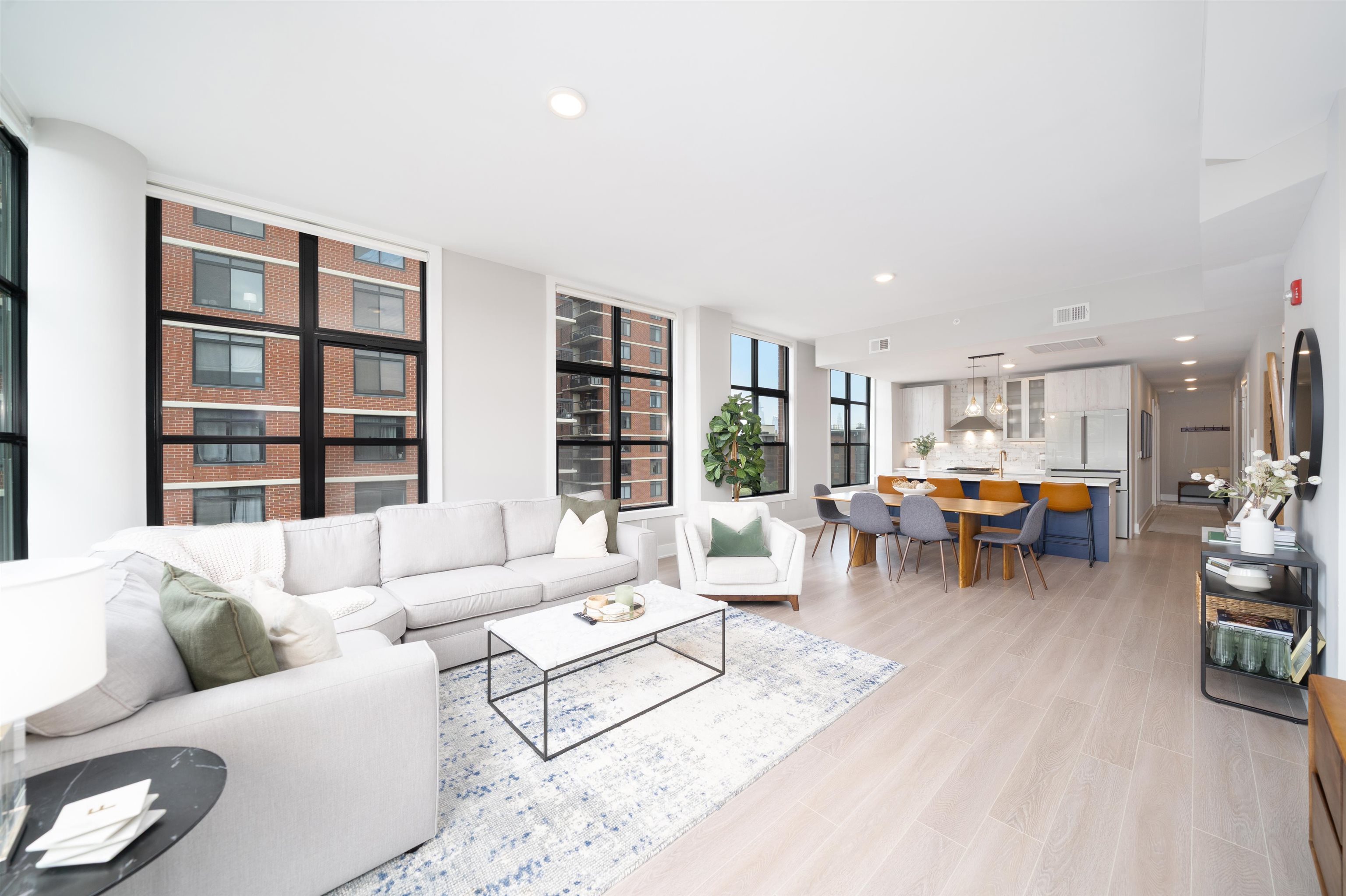 711 1ST ST Unit: 501