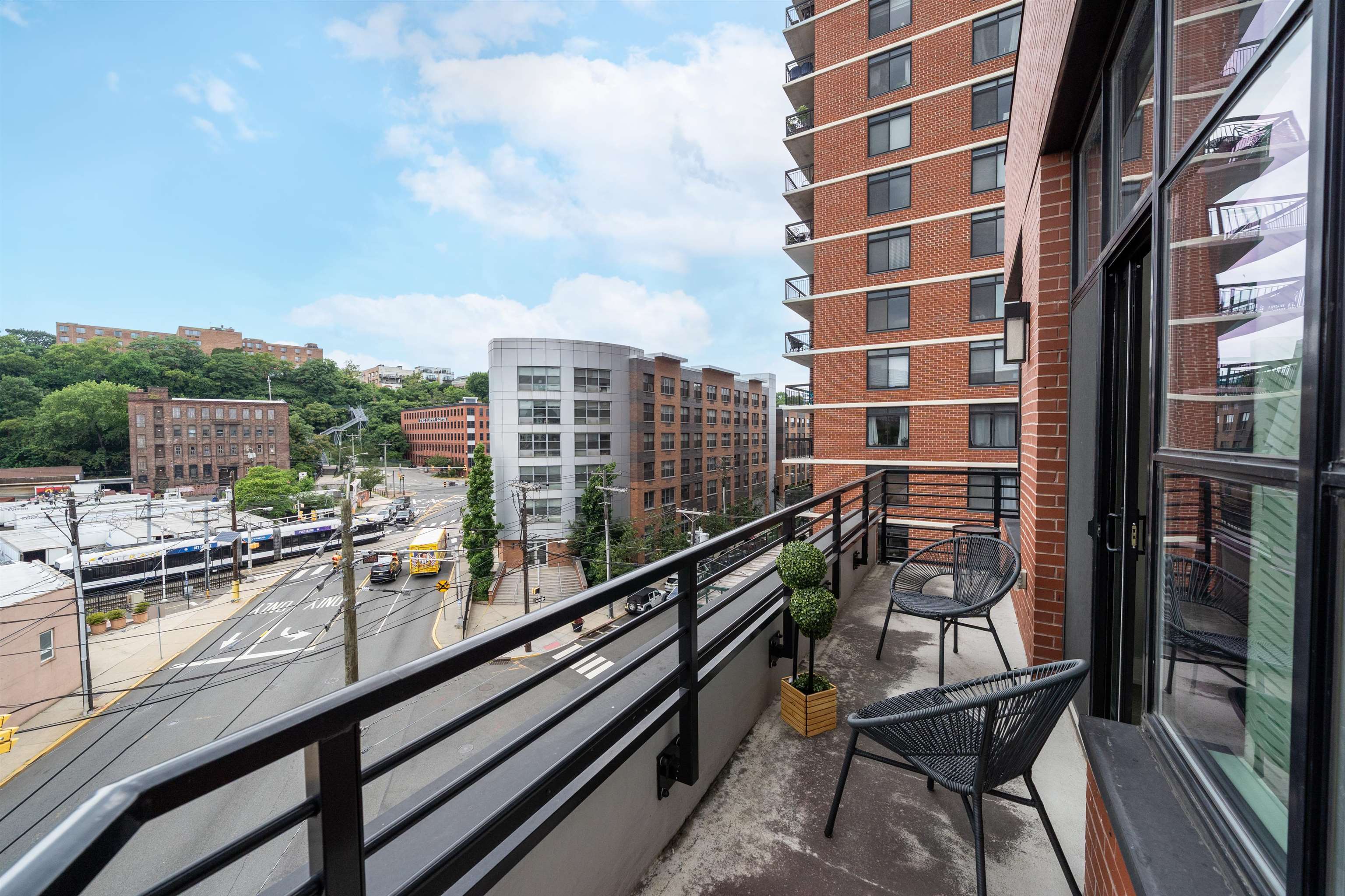 711 1ST ST Unit: 501
