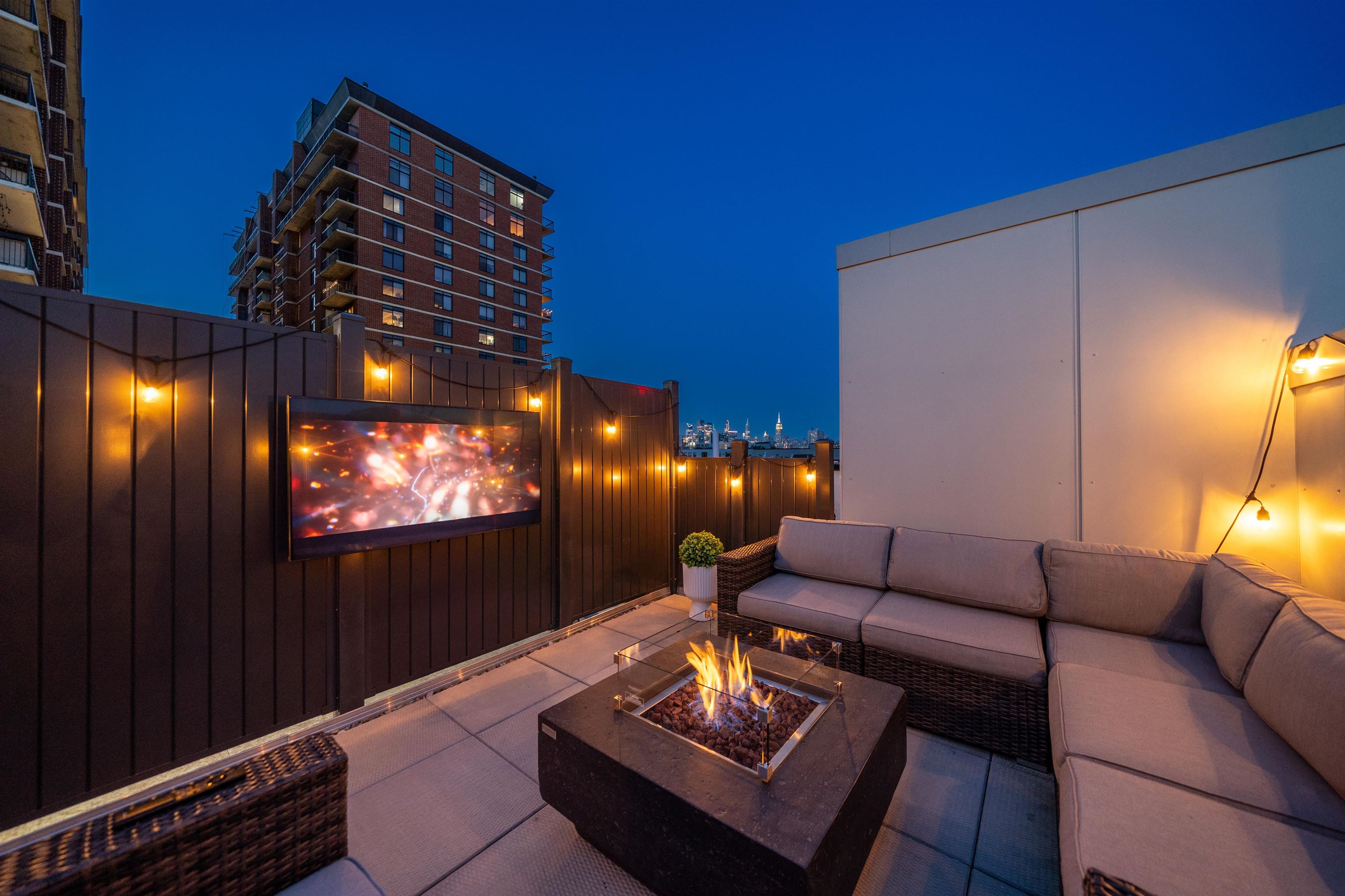 711 1ST ST Unit: 501