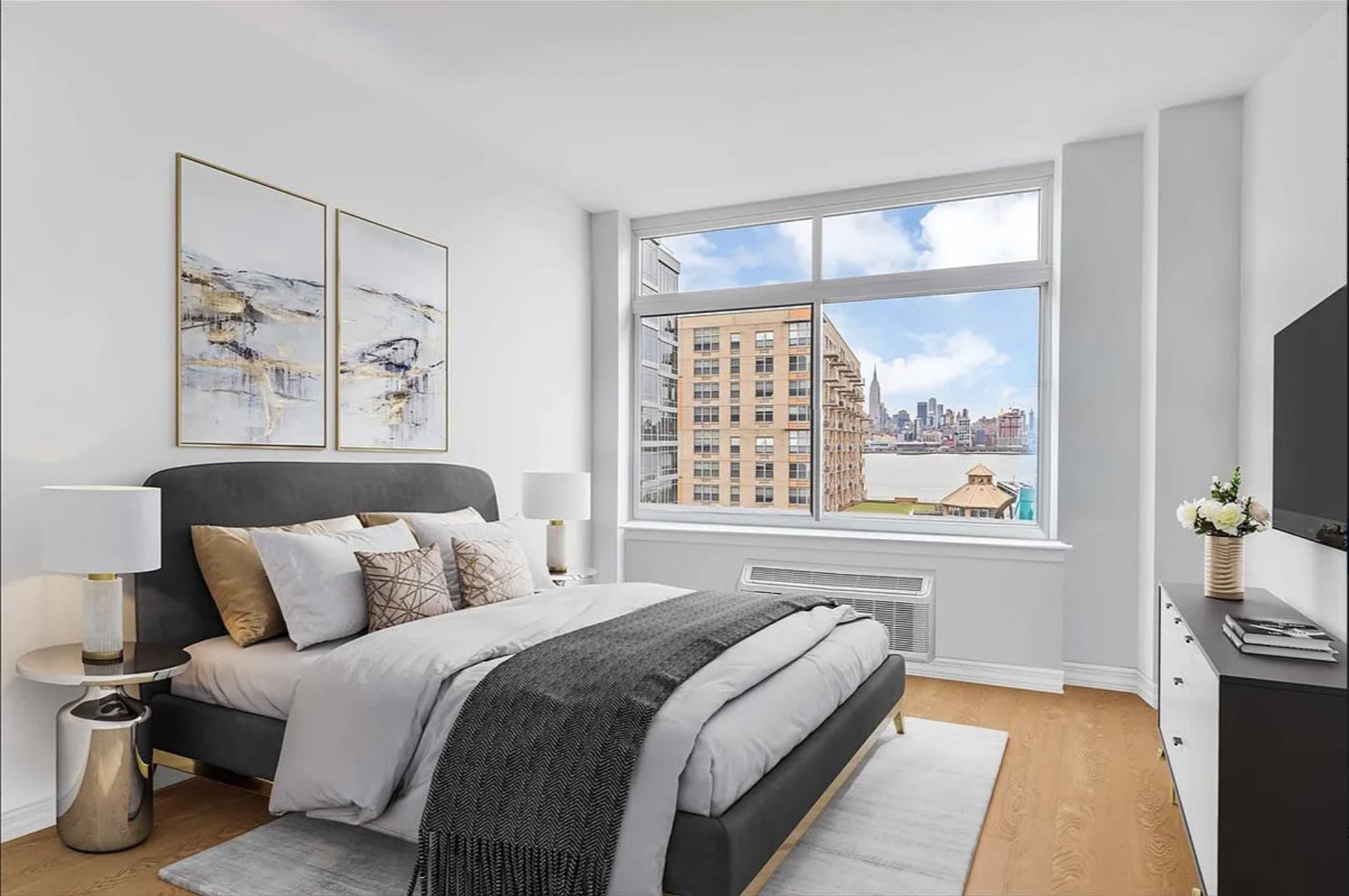 1400 HUDSON ST Unit: 828