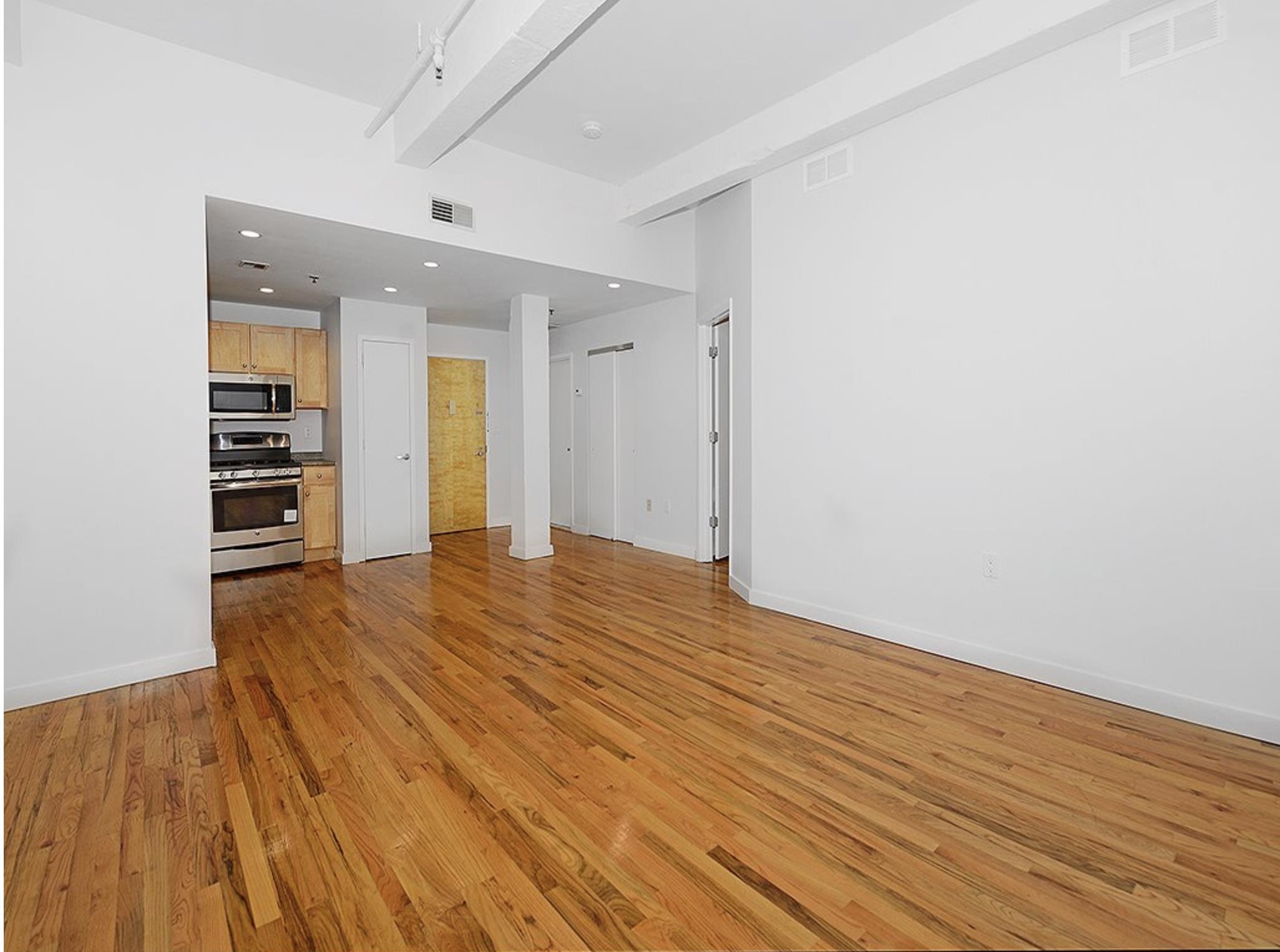 1034 CLINTON ST Unit: 109