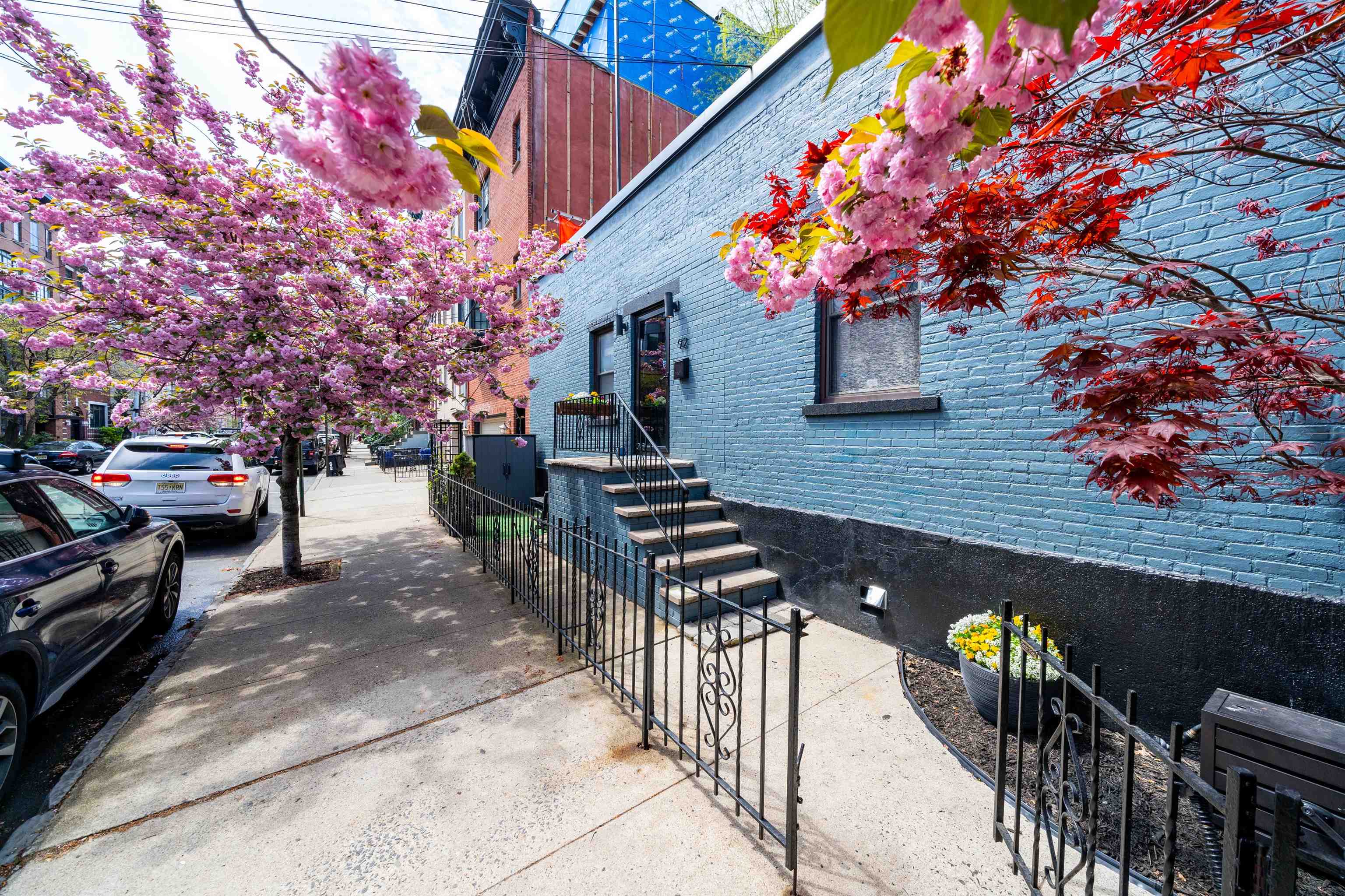 92 MONROE ST