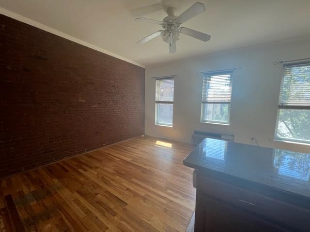 310 9TH ST Unit: D
