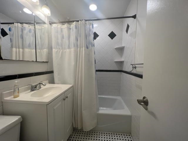 310 9TH ST Unit: D