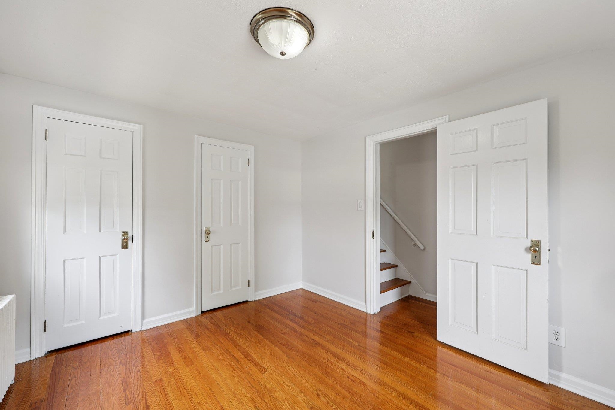 31 THIEM AVE