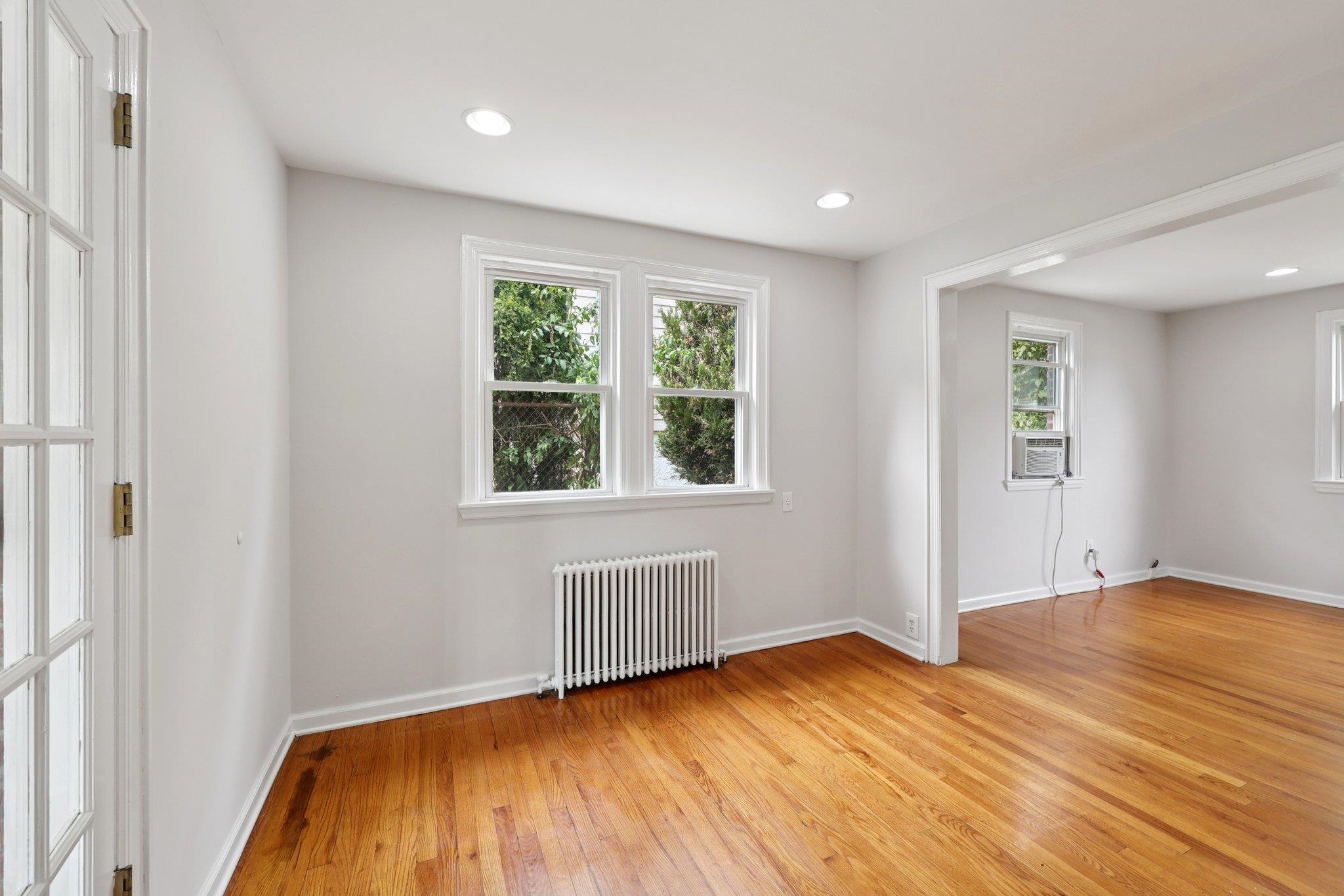 31 THIEM AVE