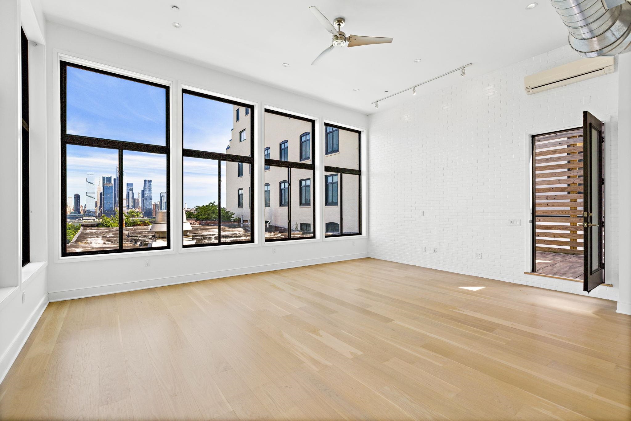 99 HACKENSACK AVE