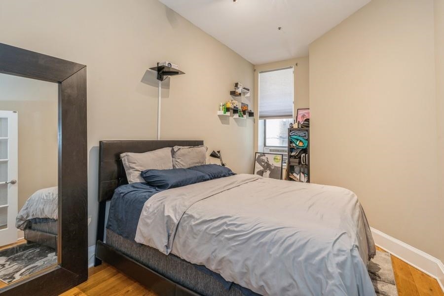 1115 WILLOW AVE Unit: 107