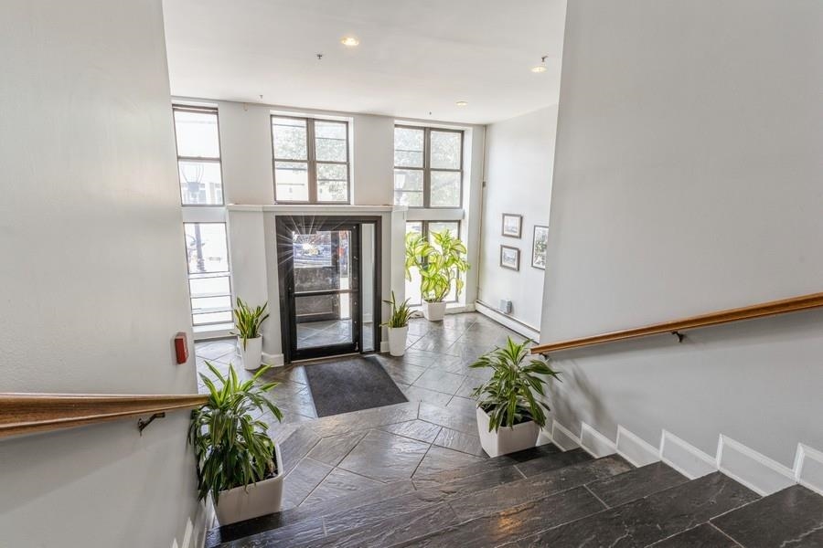 1115 WILLOW AVE Unit: 107