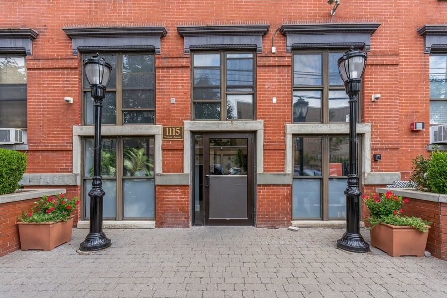 1115 WILLOW AVE Unit: 107