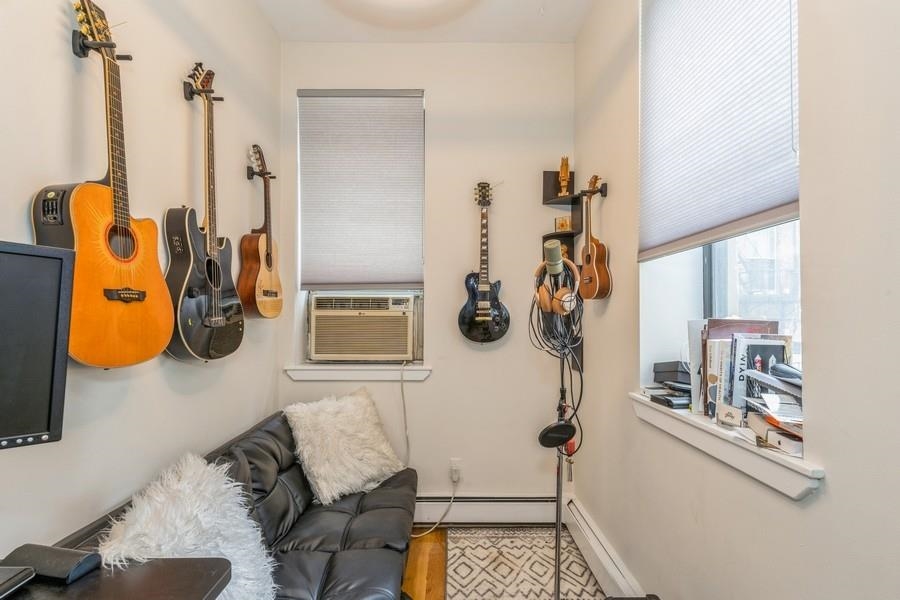 1115 WILLOW AVE Unit: 107