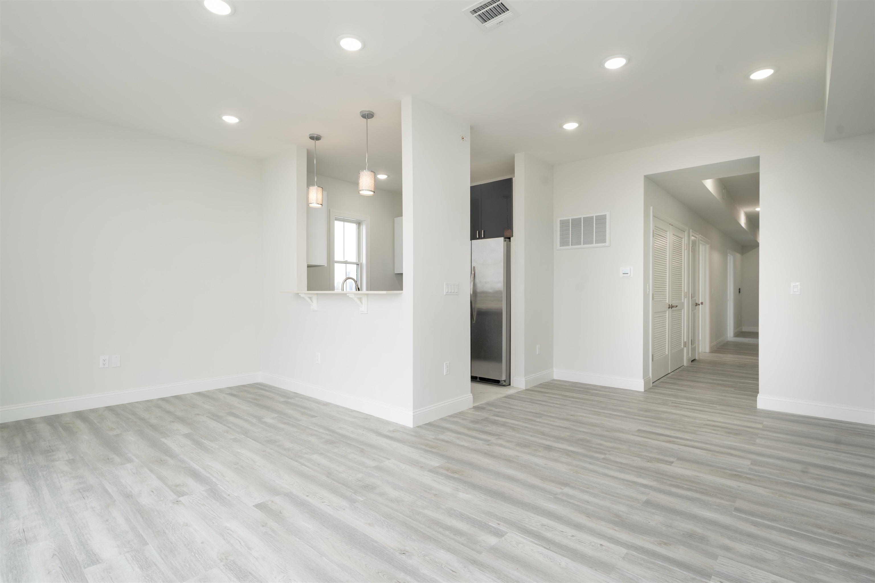 144 BERGEN AVE Unit: 3B