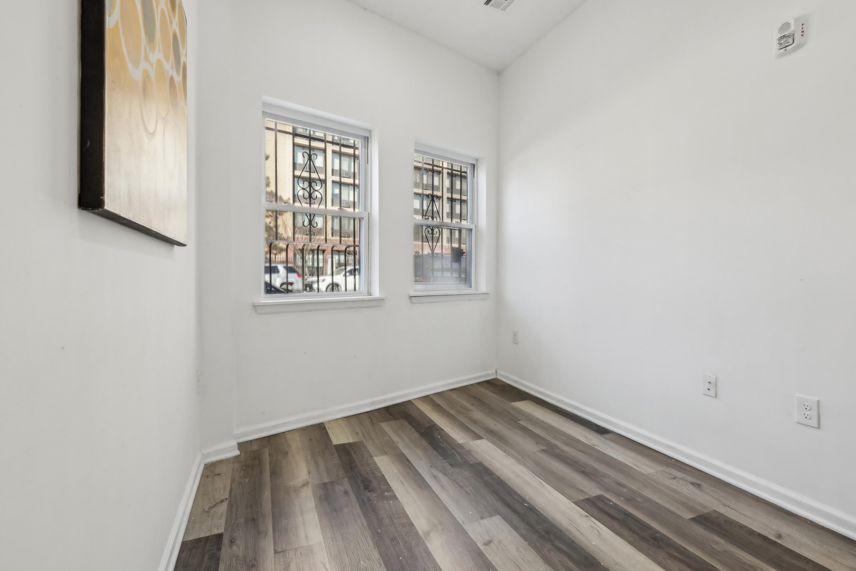 430 OCEAN AVE