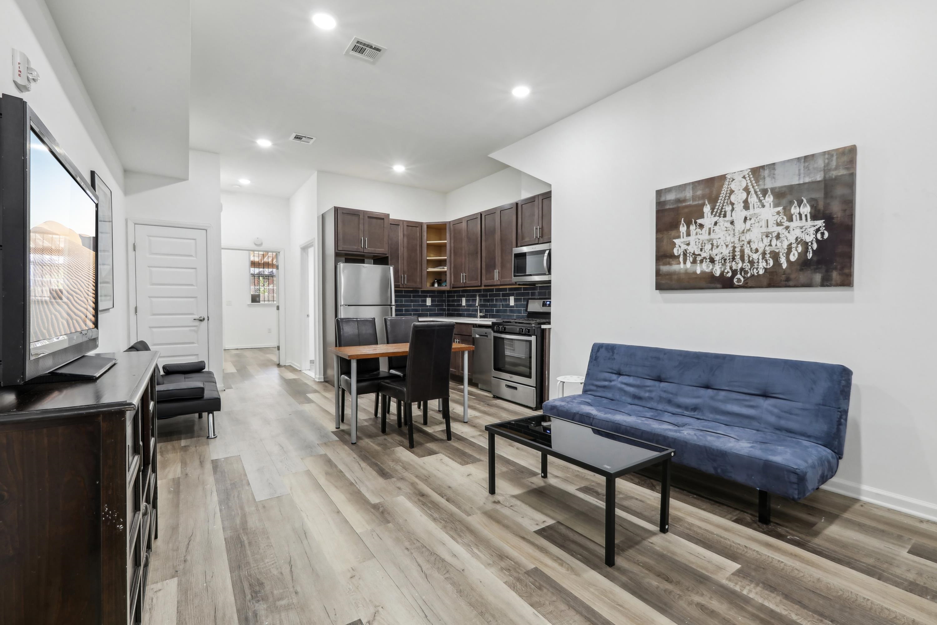 430 OCEAN AVE
