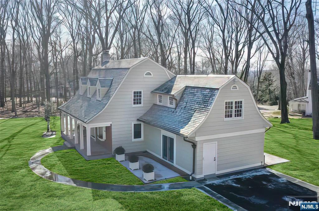 11 Chestnut Ridge Road