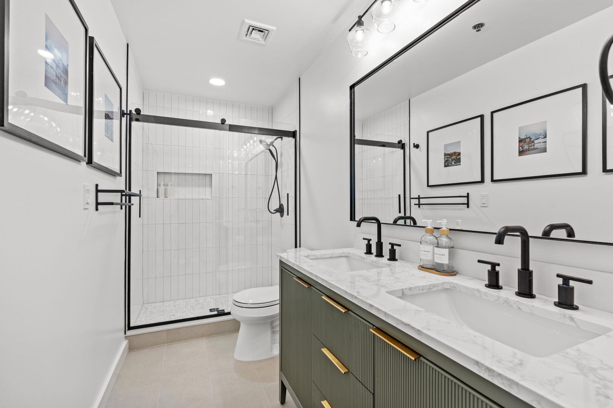 700 1ST ST Unit: 16PV