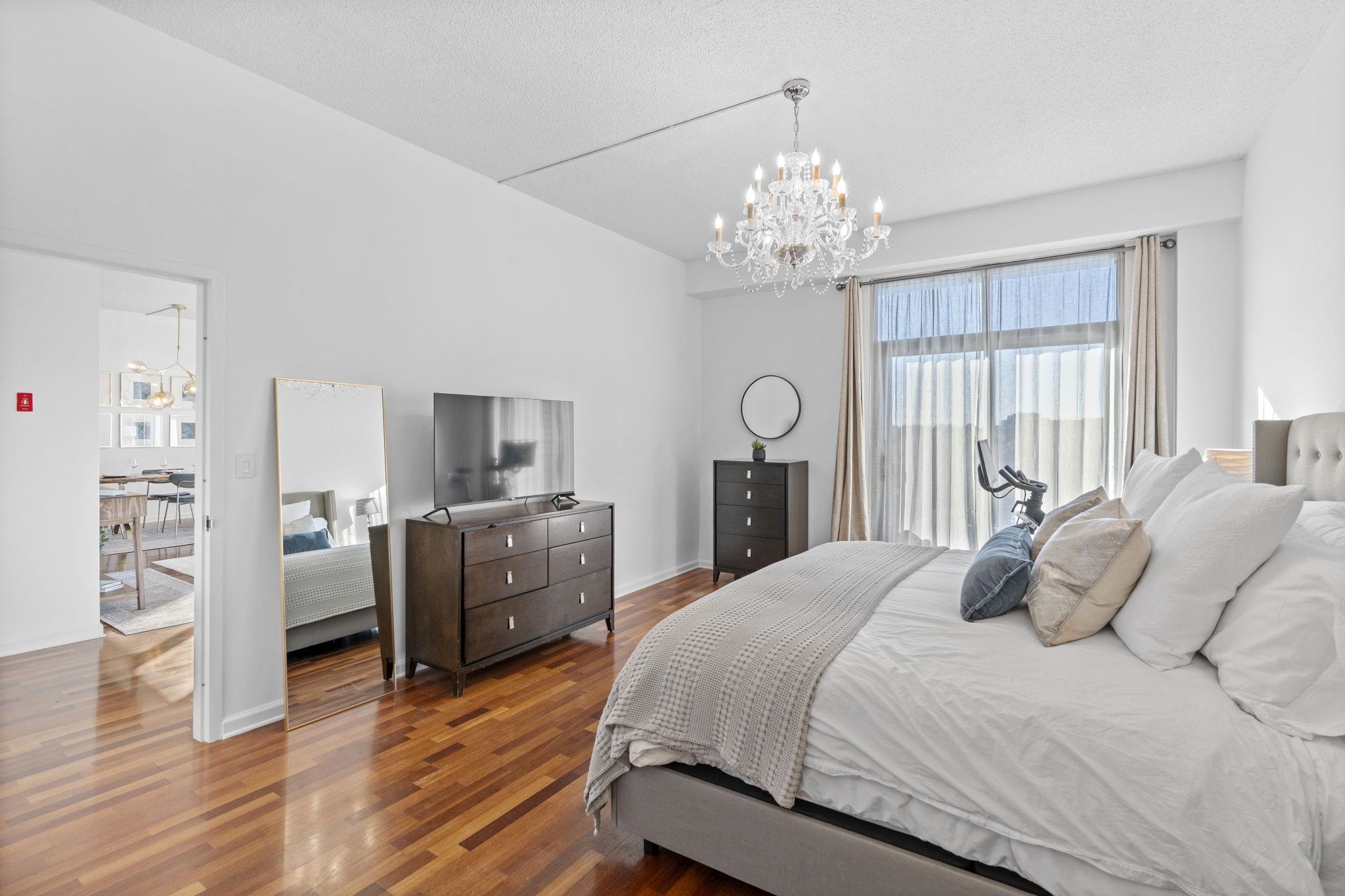 700 1ST ST Unit: 16PV