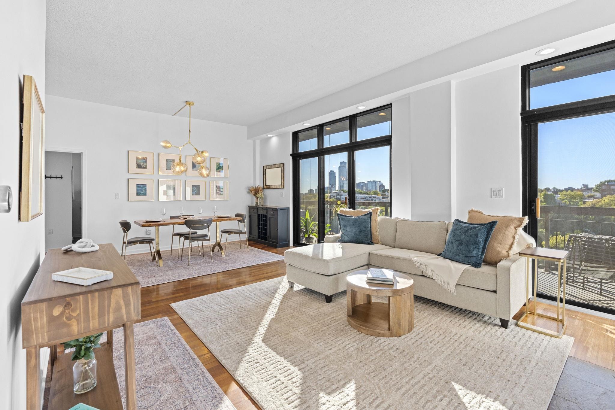 700 1ST ST Unit: 16PV