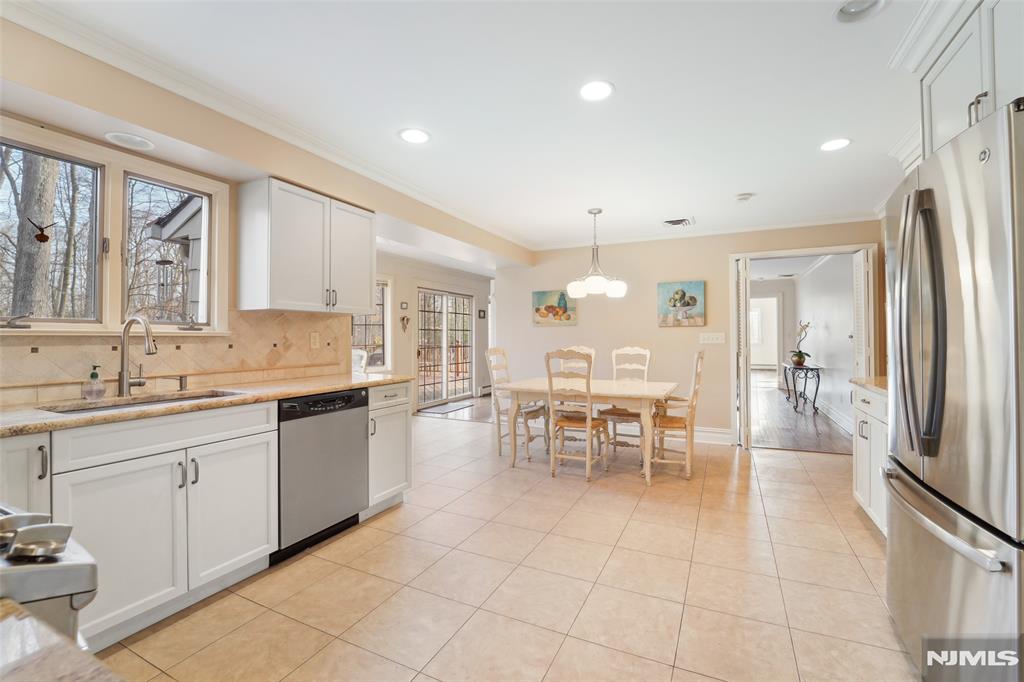 281 Schuyler Road