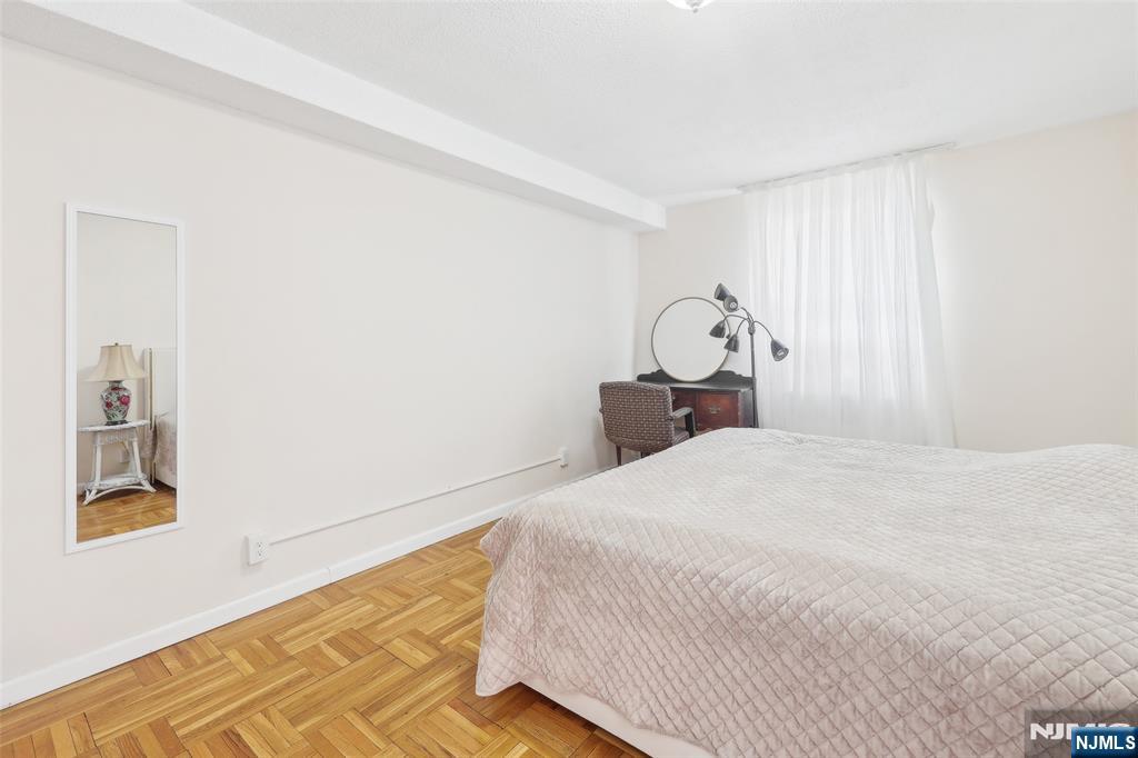 208 Anderson Street S2A
