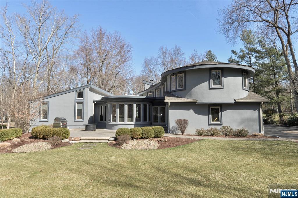 54 Mill Glen Road