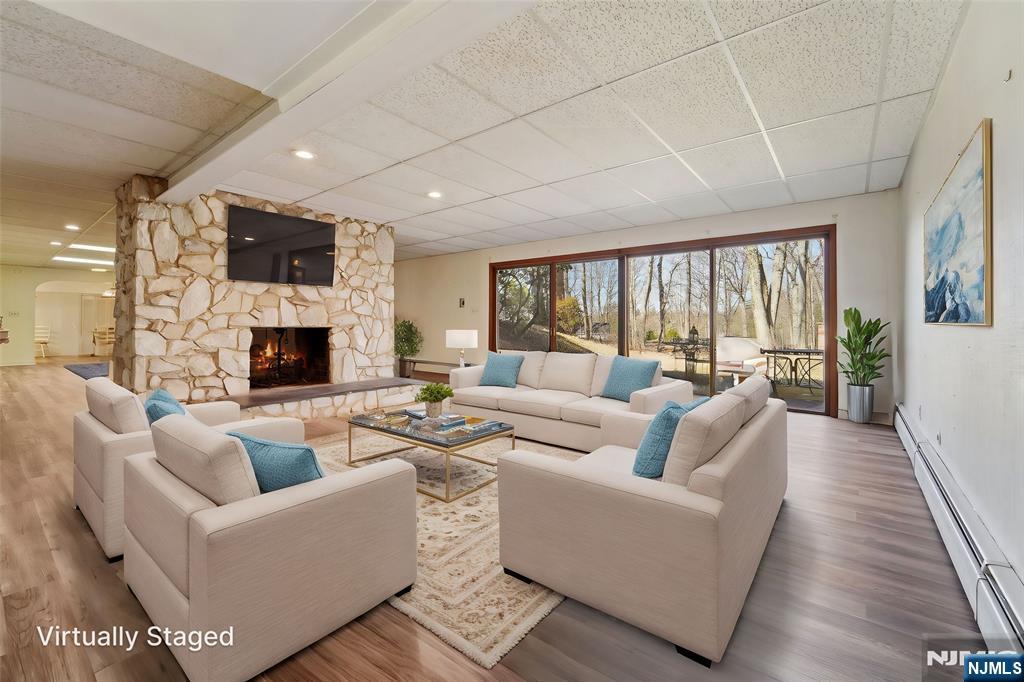 17 Deerhill Drive