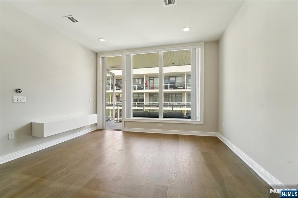 3 Somerset Lane 505
