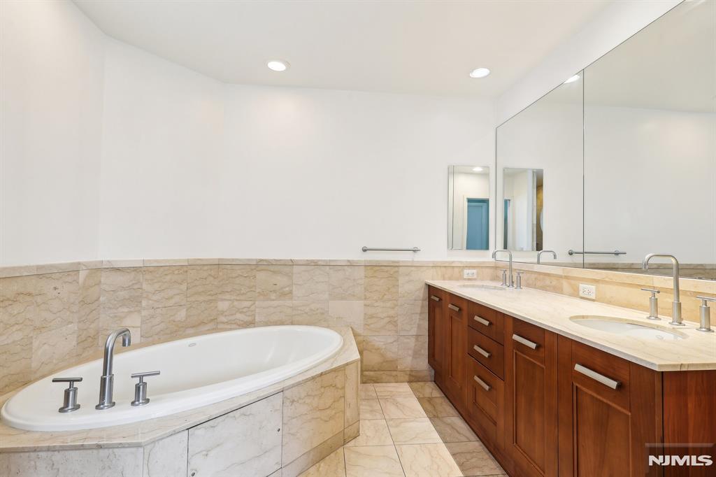 8100 River Road 210